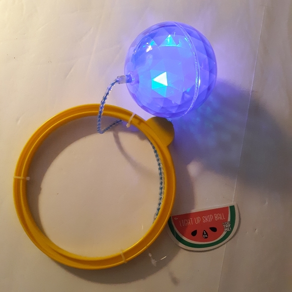 light up skip ball